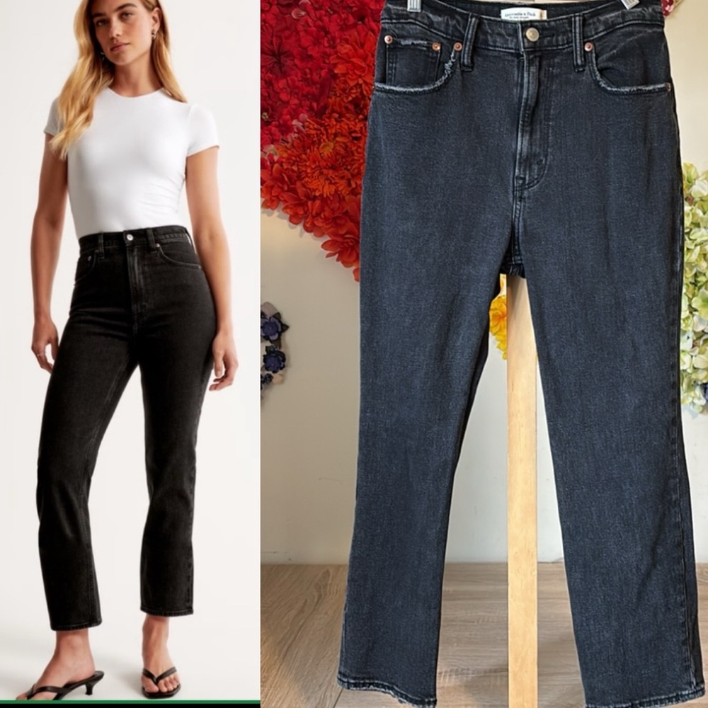 Abercrombie & Fitch Ultra High Rise Ankle Straight Jean Washed Black Distressing